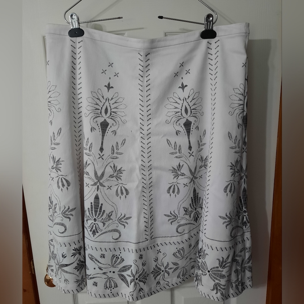 Vintage Plus Size Embroidered Full Skirt